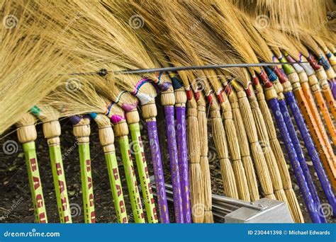 english of walis tambo|walis in English .